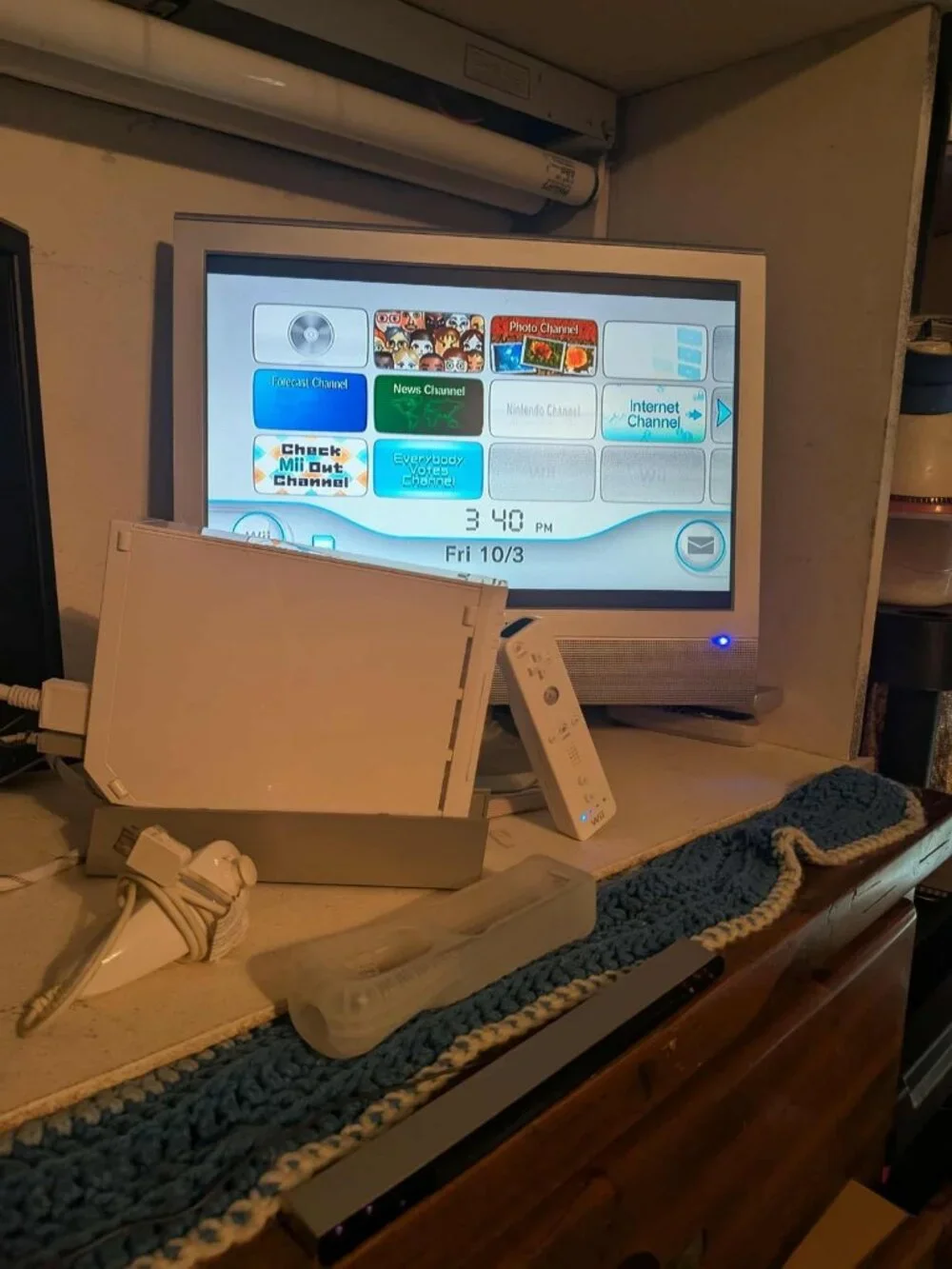Nintendo Authentic Wii Console White Controllers + chuck Cords and accessories.